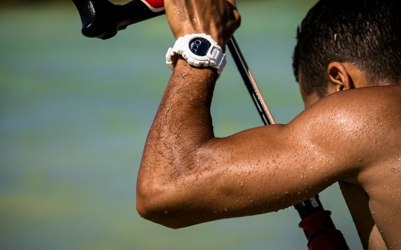 Montre connectée sport homme : 4 idées reçues qui faussent votre guide d'achat — Toutes les montres connectées sport se valent pour les mêmes activités